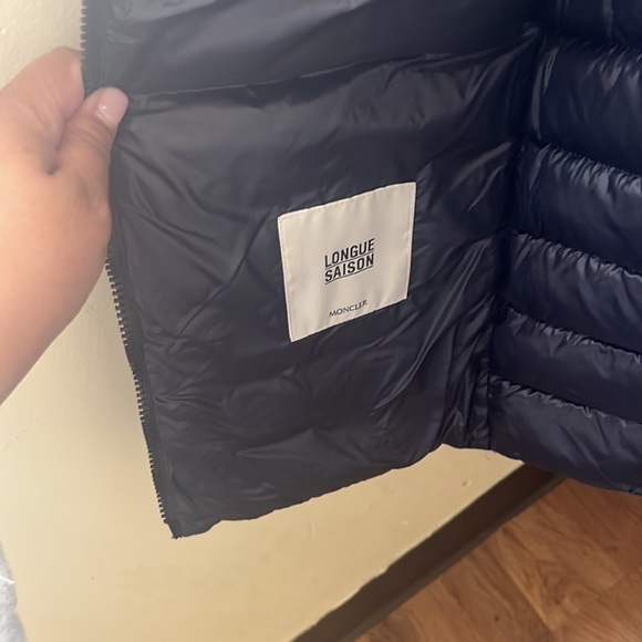 Slightly worn SIZE 1 with tags and the extra buttons - Picture 4 of 7